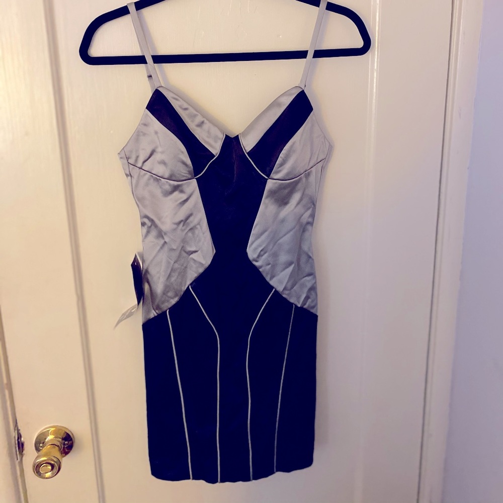 Bebe dress